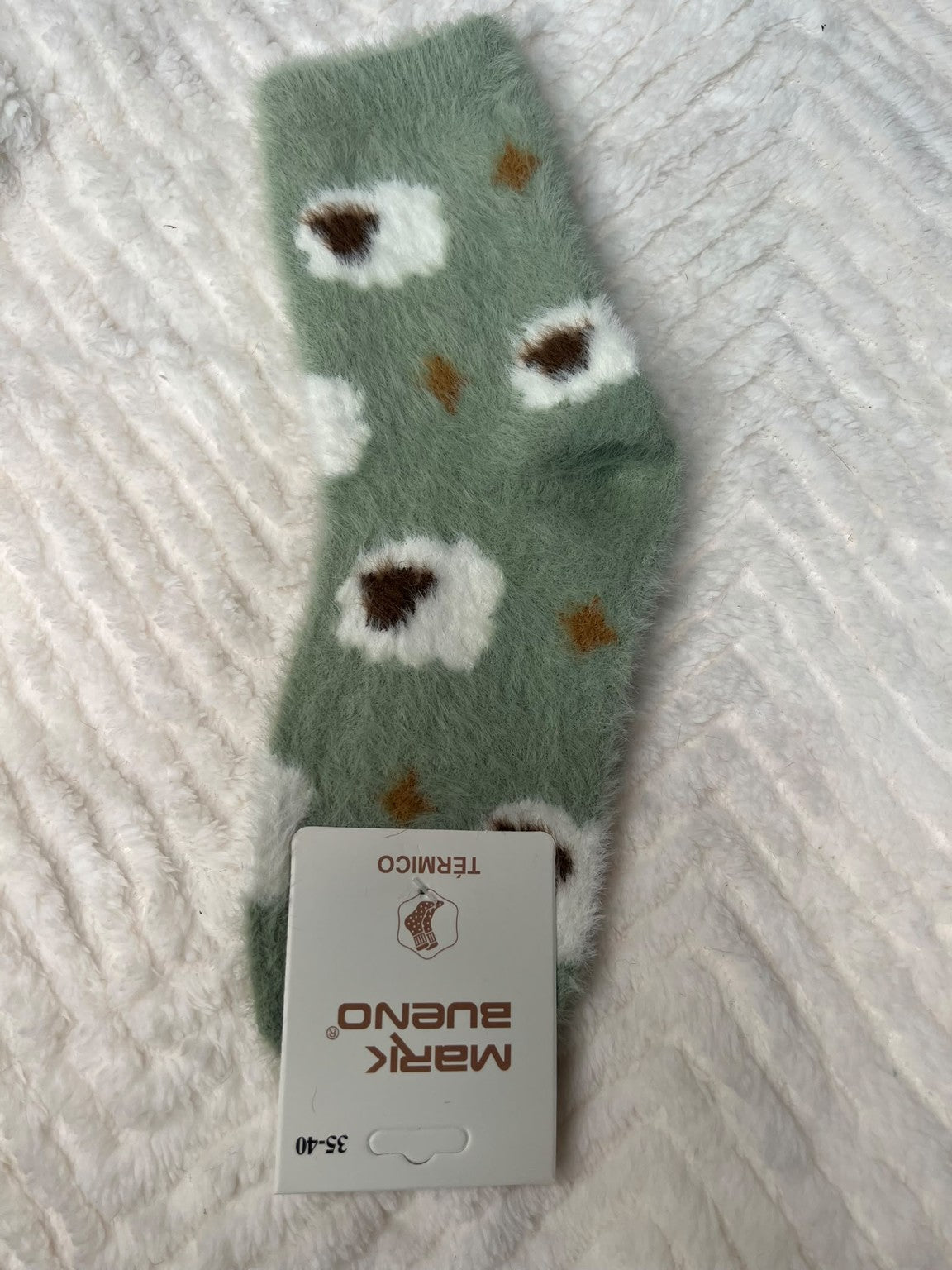 Chaussette chaude poilue modèle 13
