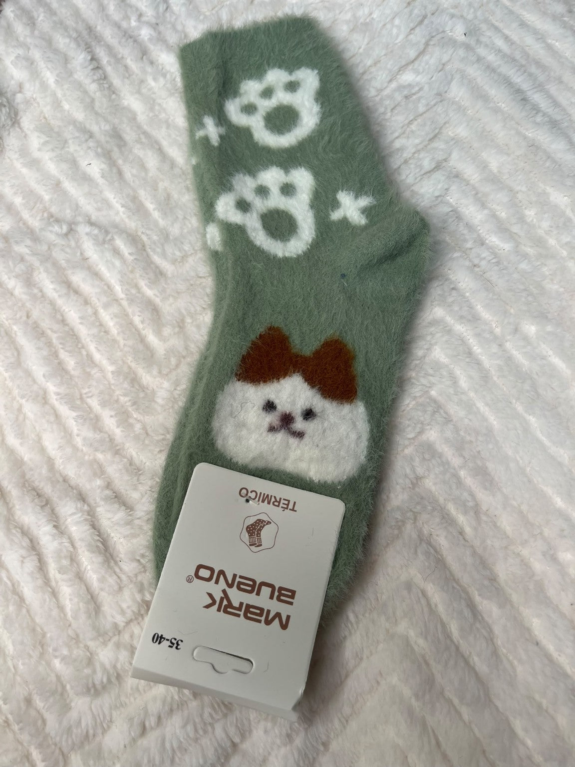 Chaussette chaude poilue modèle 14