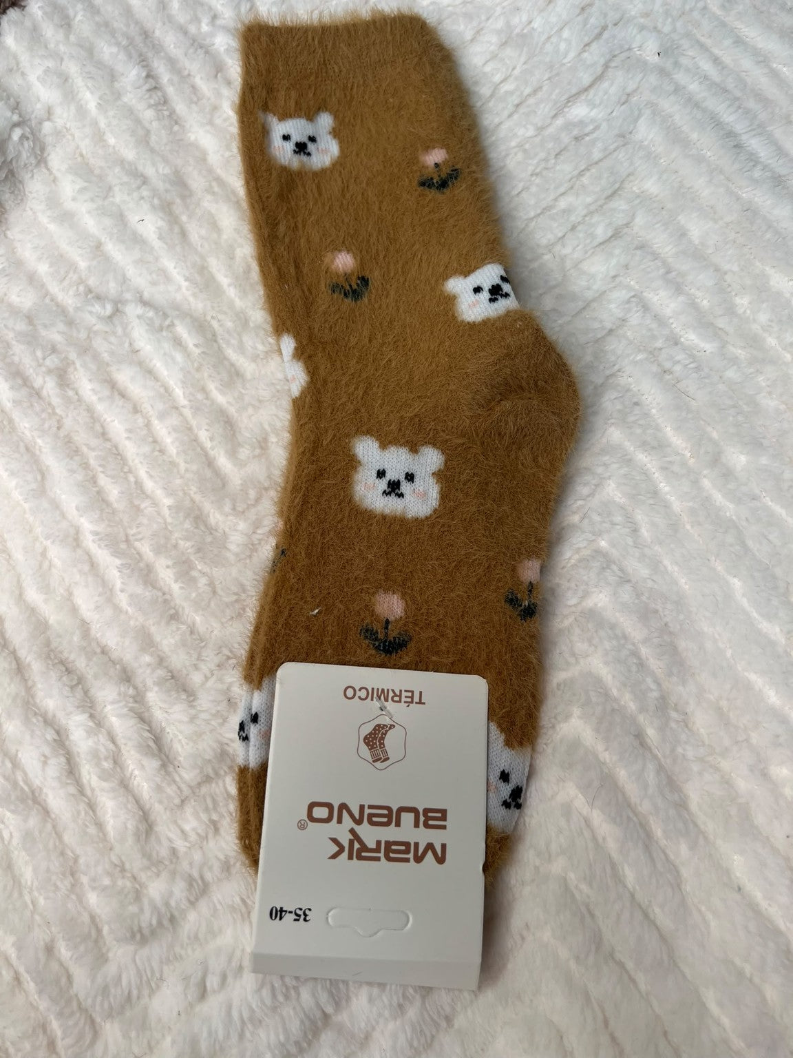 Chaussette chaude poilue modèle 15