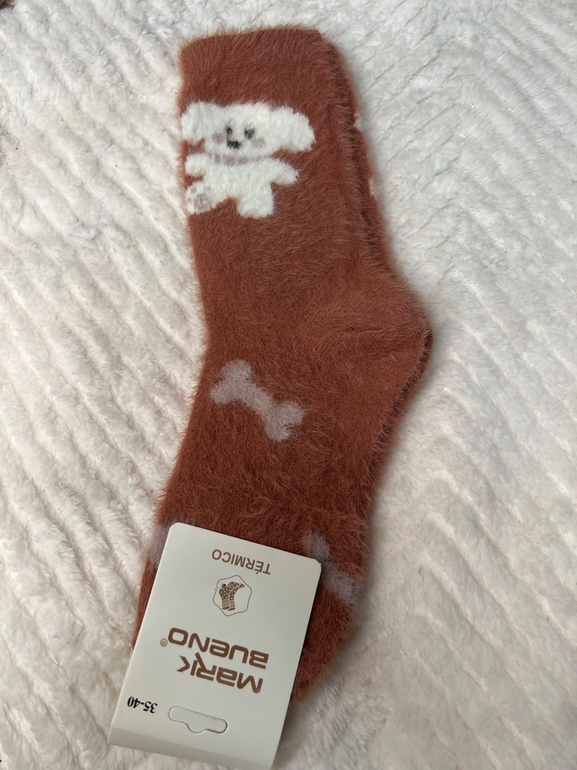 Chaussette chaude poilue modèle 1