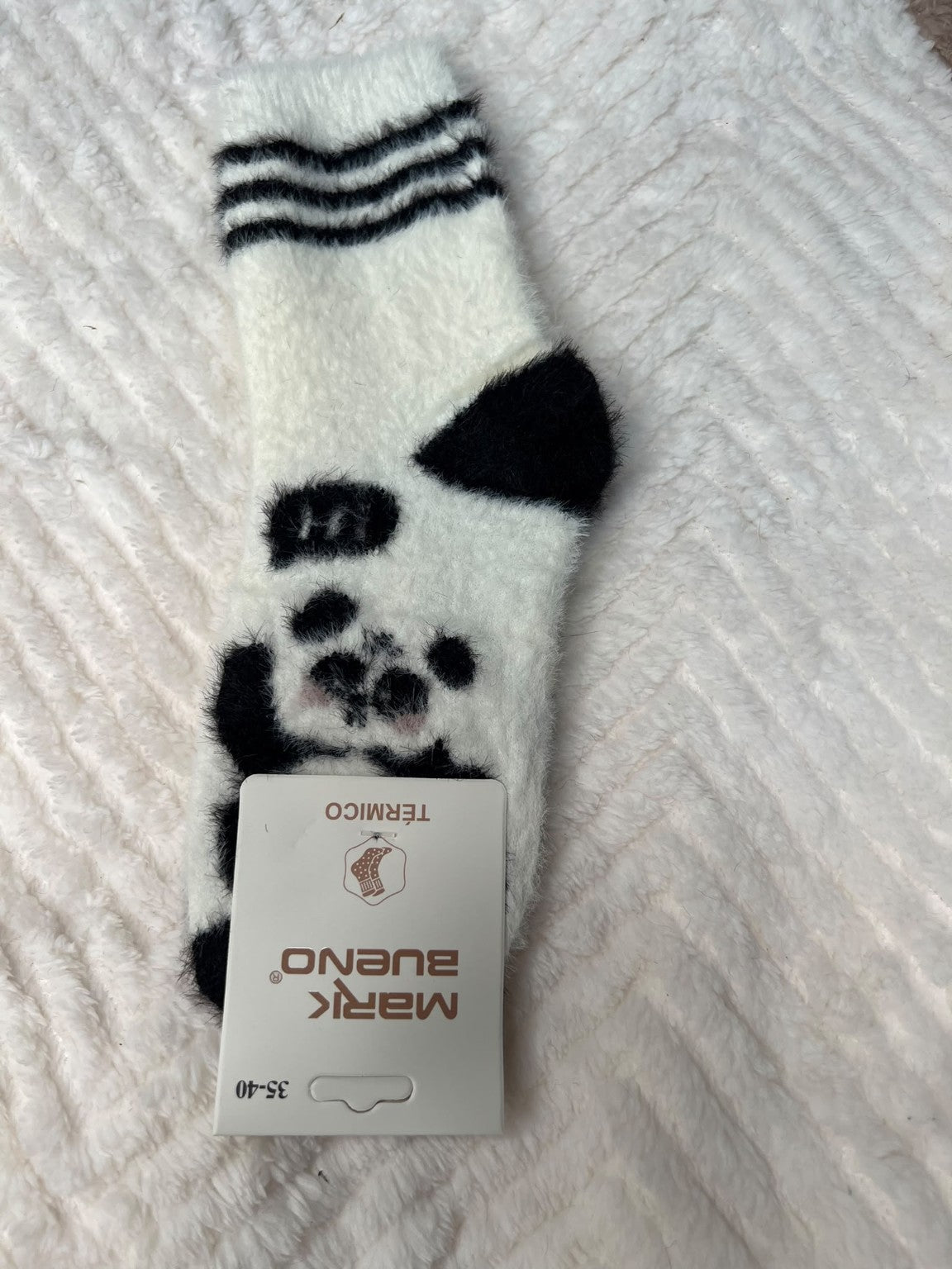 Chaussette chaude poilue modèle 6