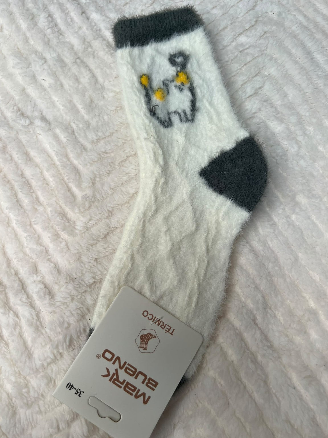 Chaussette chaude poilue modèle 8
