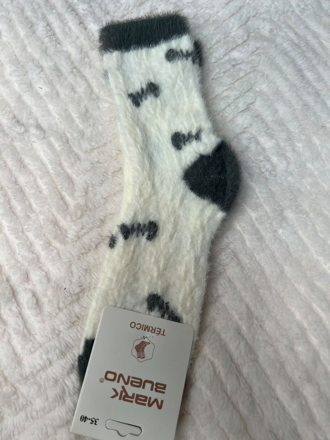 Chaussette chaude poilue modèle 9