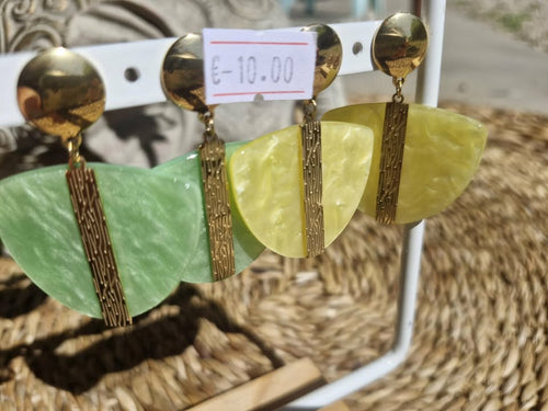 Boucles nacrées vertes
